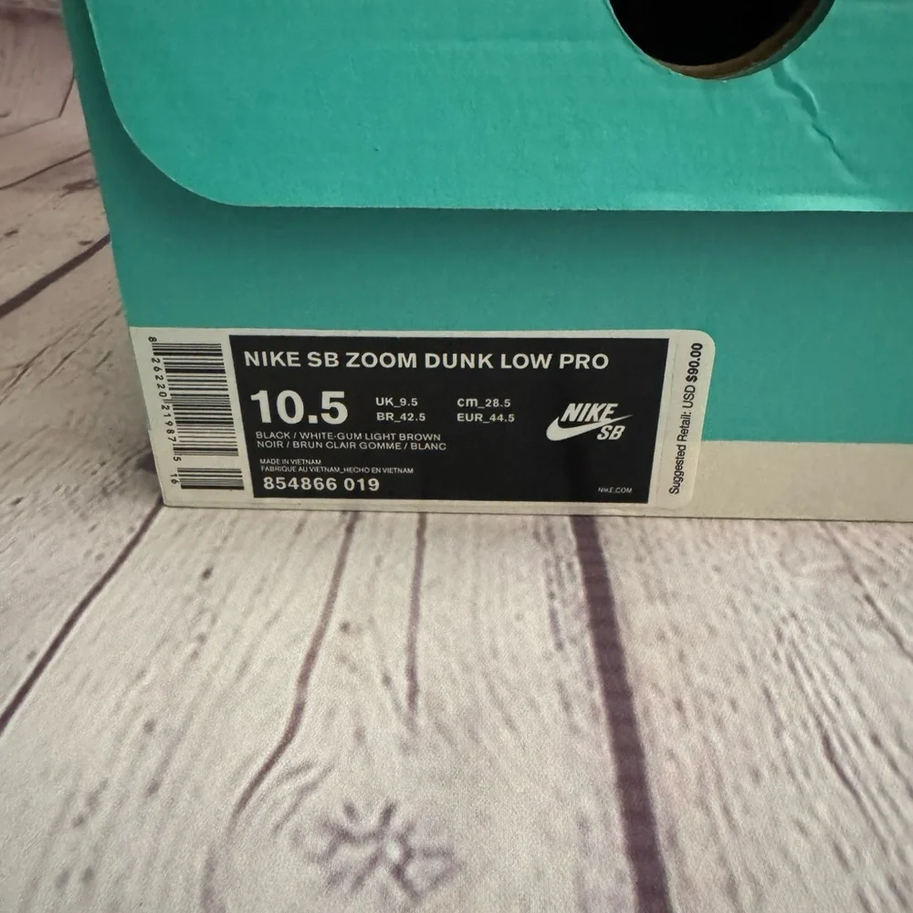 Nike SB Zoom Dunk Low Pro